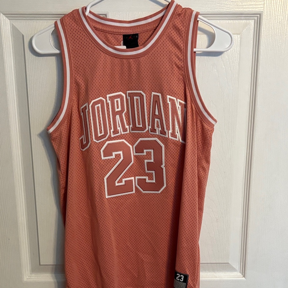 Jordan Kids Jersey in Coral and White NWT